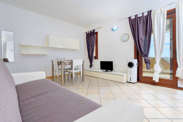 Ferienhaus 'Residence Orizzonti App N 23' mit Meerblick, privater Terrasse und Klimaanlage in Quinta Spiaggia, Golfo Aranci