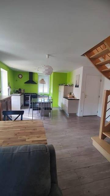 Gîte pour 4 personnes, avec balcon, animaux acceptés dans Chauffailles