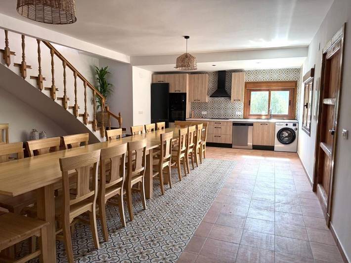 Casa rural para 23 personas, con balcón y piscina además de vistas y jardín en Las Villas - 2