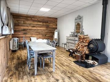 Gîte pour 4 personnes, avec vue et terrasse, animaux acceptés à Saint-Front