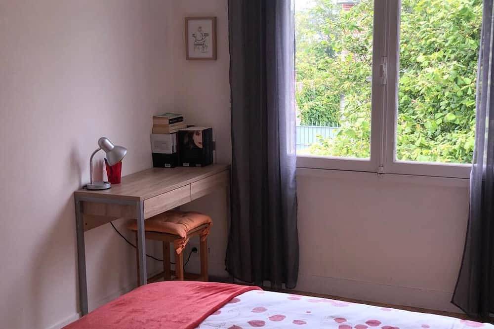 Appartement entier, Appartement Saint Lunaire, proche centre et plages, 2 personnes in Saint-Lunaire, Région de Saint-Malo