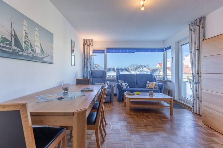 Ferienwohnung für 4 Personen, mit Balkon in Cuxland