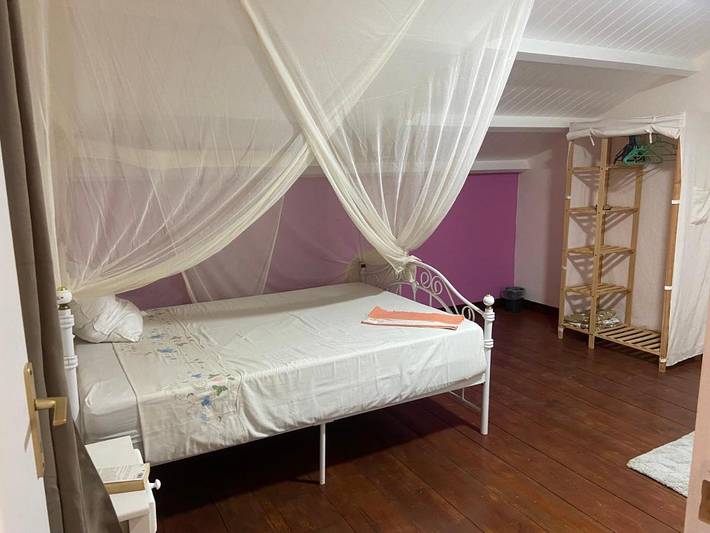 Appartement de vacances pour 4 personnes, avec jardin