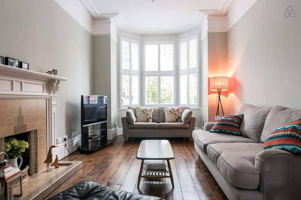 Entire apartment, Gorgeous Victorian Beach Pad in Hove, Brighton