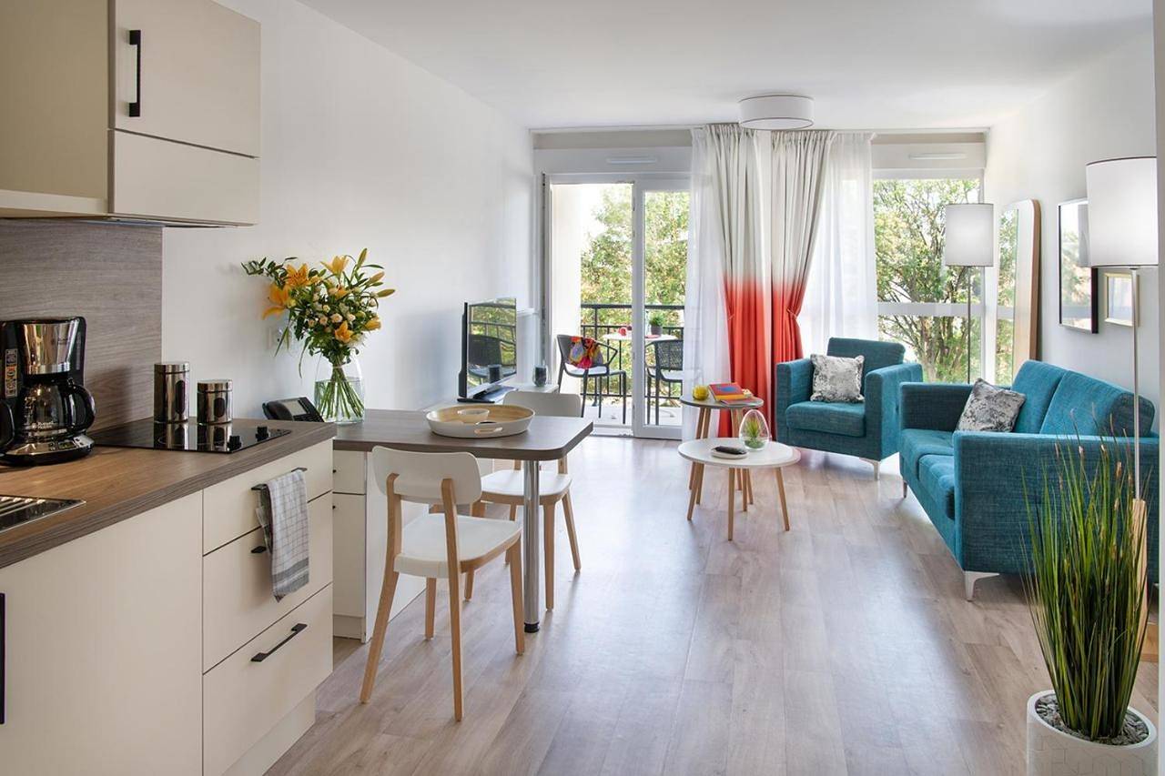 One-Bedroom Apartment in Arras, Région d'Arras