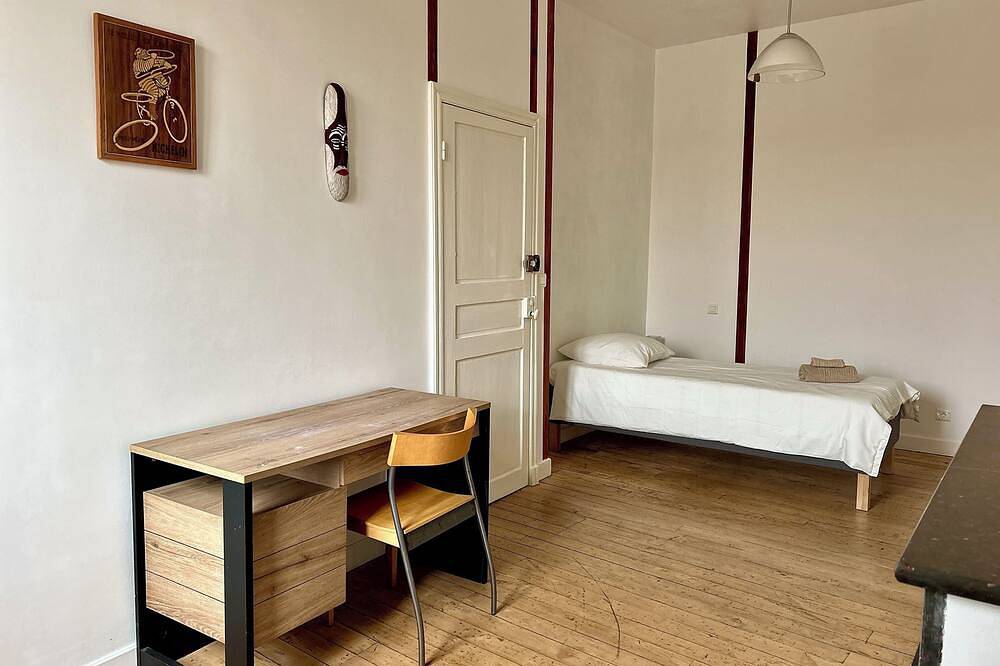 Maison des Mousquetaires 6 people in Condom, Gers