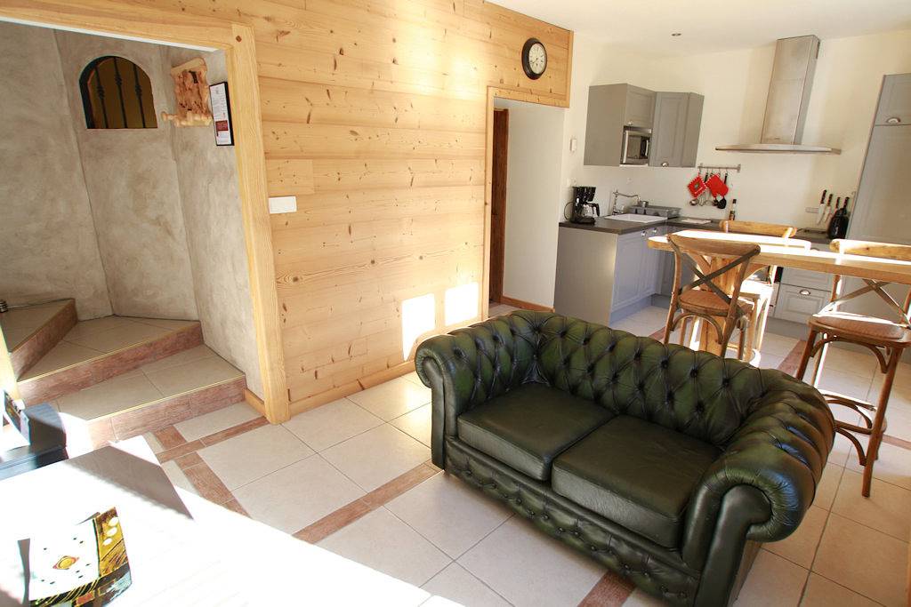 Appartement entier, Gîte Au Fil de l'Eau in Saint-Pierre-d'Albigny, Région de Chambéry
