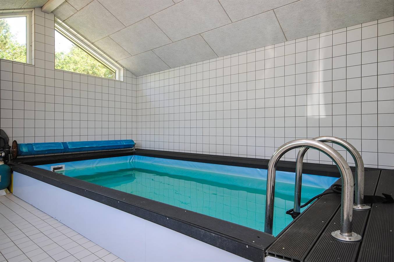 Awesome home in Roslev w/ Sauna, Wifi and Indoor swimming pool in Åsted, Limfjord in Westjütland