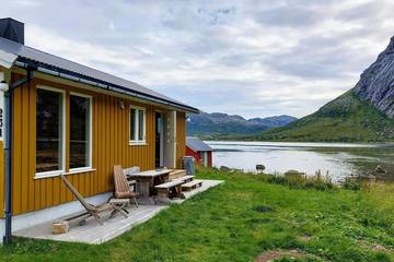 Ferienhaus für 4 Personen, mit Terrasse und Ausblick, mit Haustier auf den Lofoten