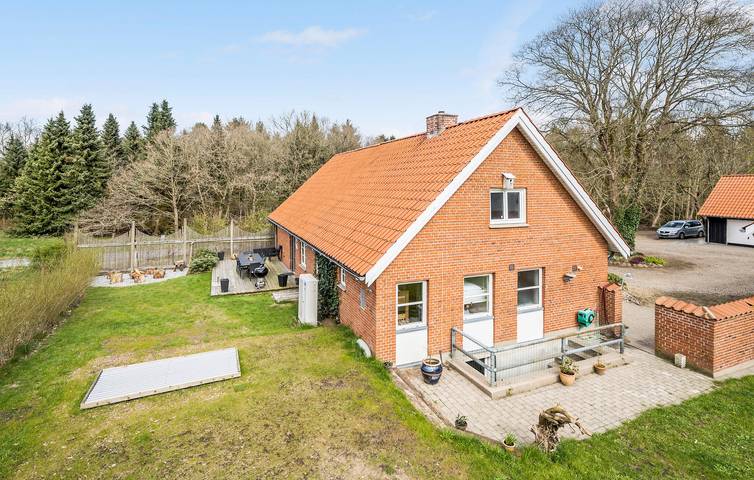 Ferienhaus für 11 Personen, mit Terrasse und Sauna sowie Garten, mit Haustier - 1