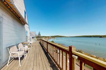 Vacation Apartment for 2 Guests in Wiscasset, Maine, Picture 2