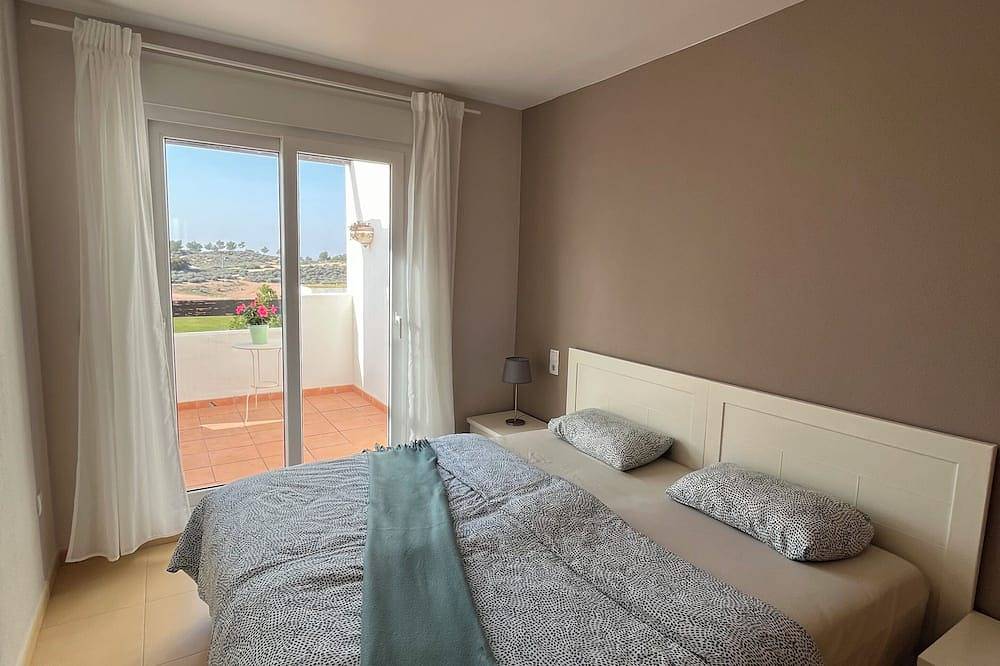 Apartamento entero, Condado de Alhama, Overlooking Jack Nicklaus Alhama Signature Golf Course in Alhama de Murcia, Interior de Murcia