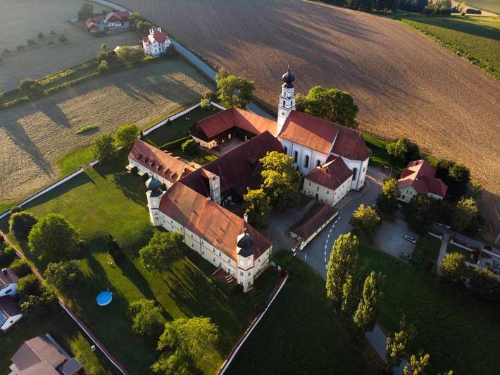 Ferienwohnung für 4 Personen, mit Ausblick und Garten sowie Sauna - 1