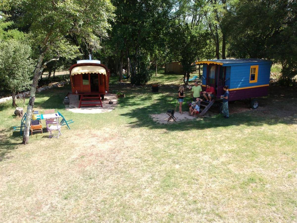 Les roulottes du Lot in Gramat, Quercy