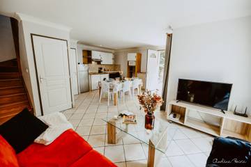Appart’hôtel pour 7 Personnes dans Vals-les-Bains, Parc naturel régional des Monts d'Ardèche, Photo 3
