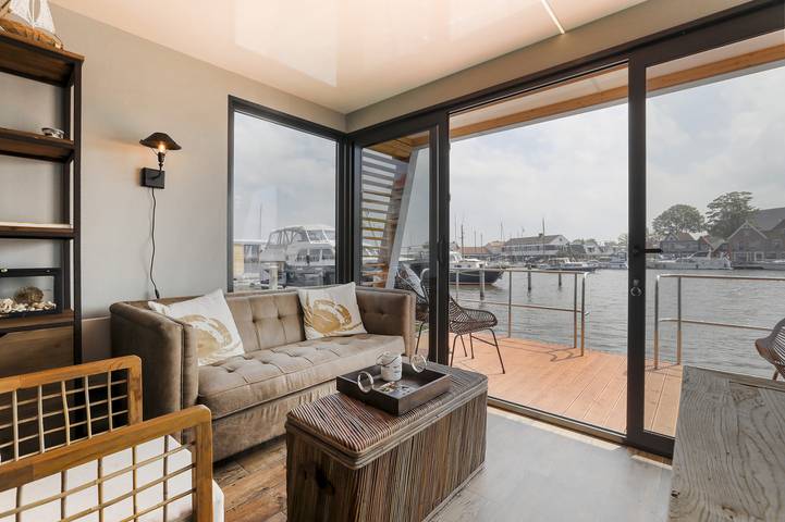 Boot für 4 Personen, mit Terrasse in Friesland - 2