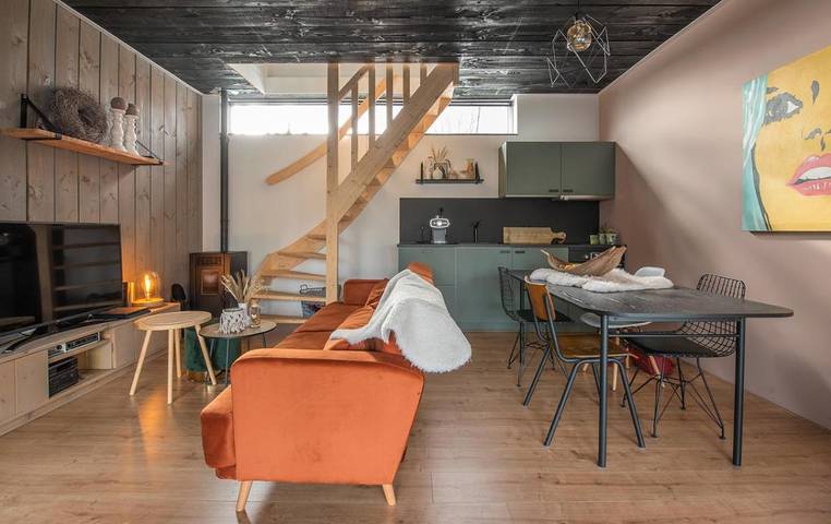 Vakantiehuis voor 3 personen, with Terras and Tuin as well as Zwembad and Uitzicht in Drunen