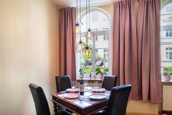 Appartement entier, Appartement 'Rostocker 7' avec balcon et Wi-Fi à Rostock in Rostock, Rostock et ses environs