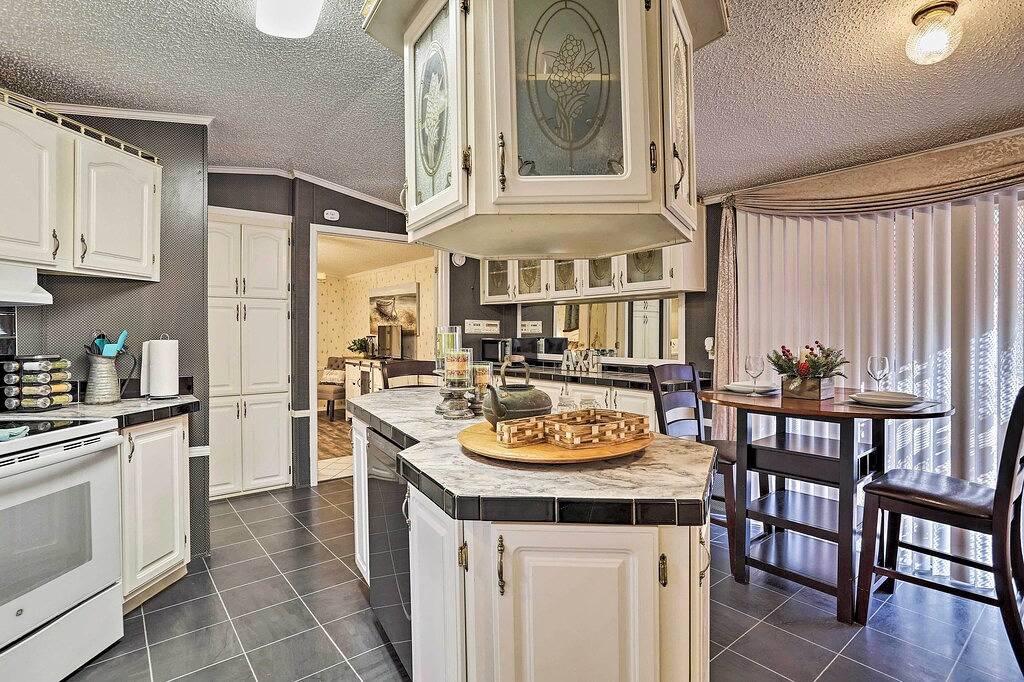 Vacation House for 6 Guests in Broken Bow Lake, Oklahoma