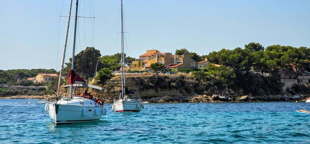Villa pour 5 personnes, avec Balcon ainsi que Terrasse et Vue à Sausset-les-Pins