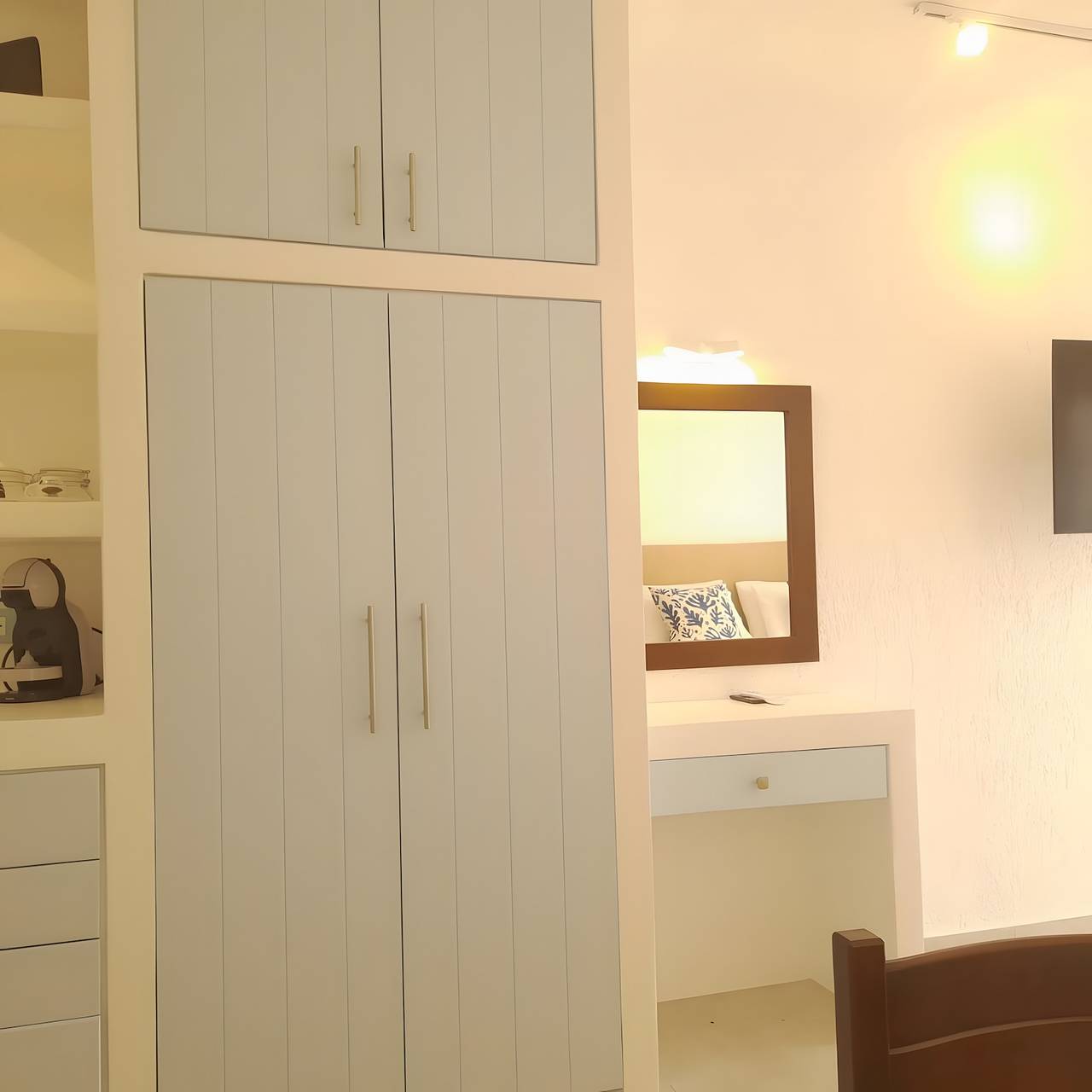 Ganze Wohnung, Mykonisches Traumstudio – Pool, Strand & Luxus in Mykonos