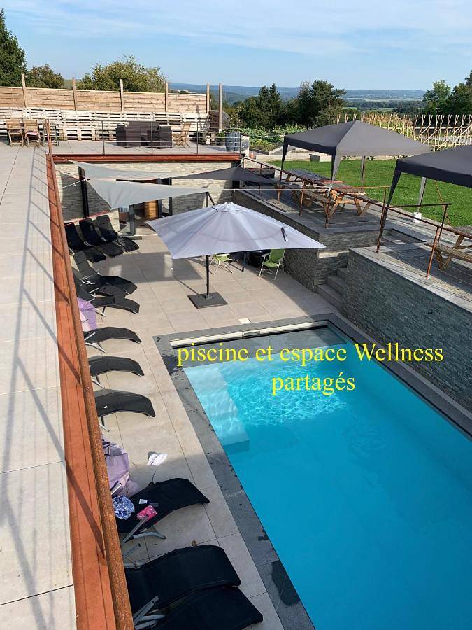 Maison de vacances pour 16 personnes, avec jardin et vue ainsi que sauna et piscine, animaux acceptés à Durbuy