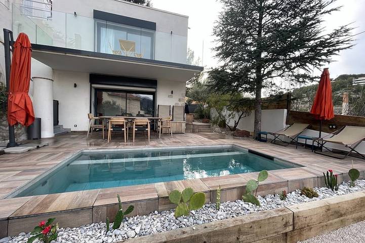 Villa für 4 Personen, mit Whirlpool und Terrasse sowie Garten in Cassis