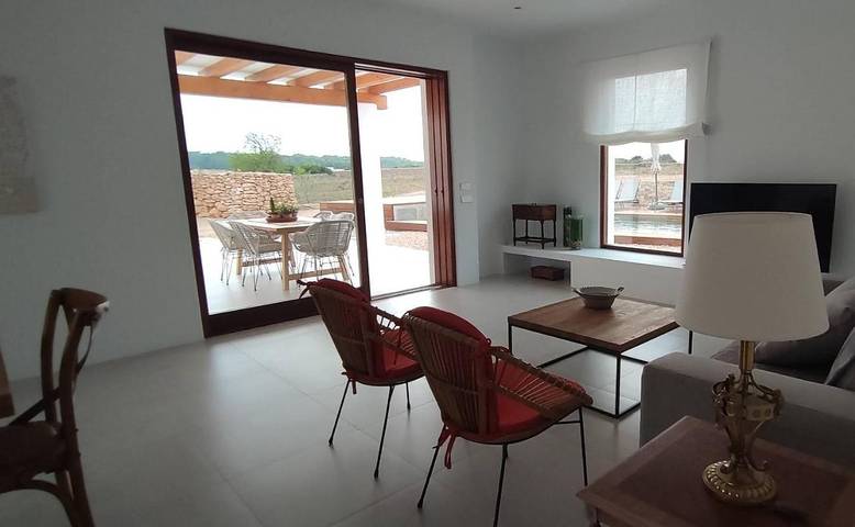 Casa rural para 6 personas, con vistas además de piscina y jardín en El Pilar de la Mola - 2