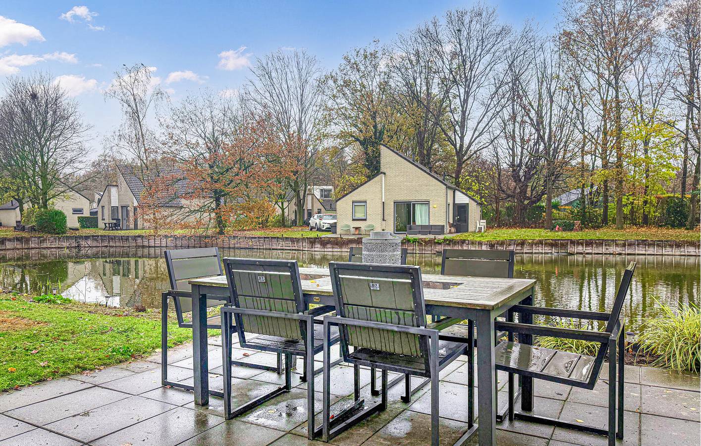 Ferienhaus für 5 Personen mit Terrasse in Hoeven, Halderberge
