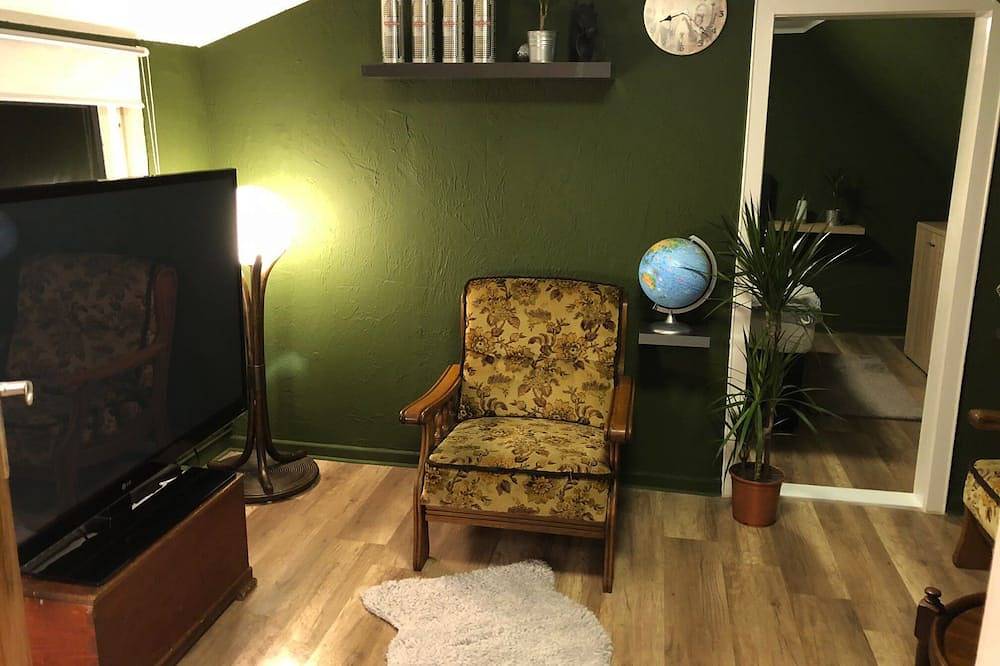 Ganze Wohnung, Zentral gelegen für Harzbesucher, Messegäste, Monteure, Alfeld (5min), Leineberg in Alfeld (Leine), Landkreis Hildesheim