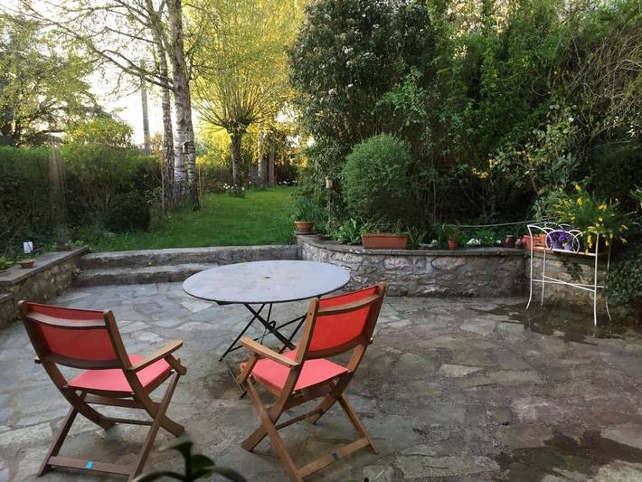 Location de vacances pour 9 personnes, avec jardin à Féricy - 3