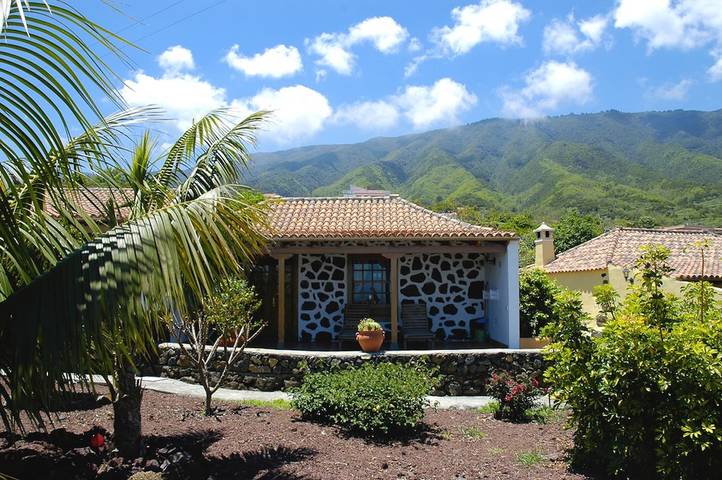 Chalet para 3 personas, con jardín y terraza - 1