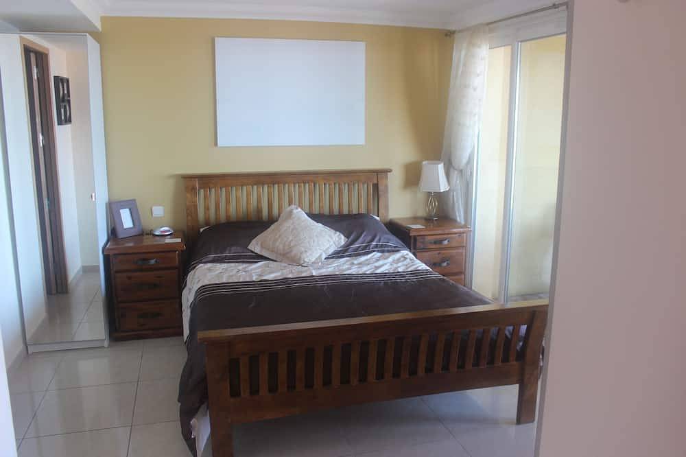 Mediterranean villa with pool and magnificent sea views in La Côte Vermeille, Cerbère