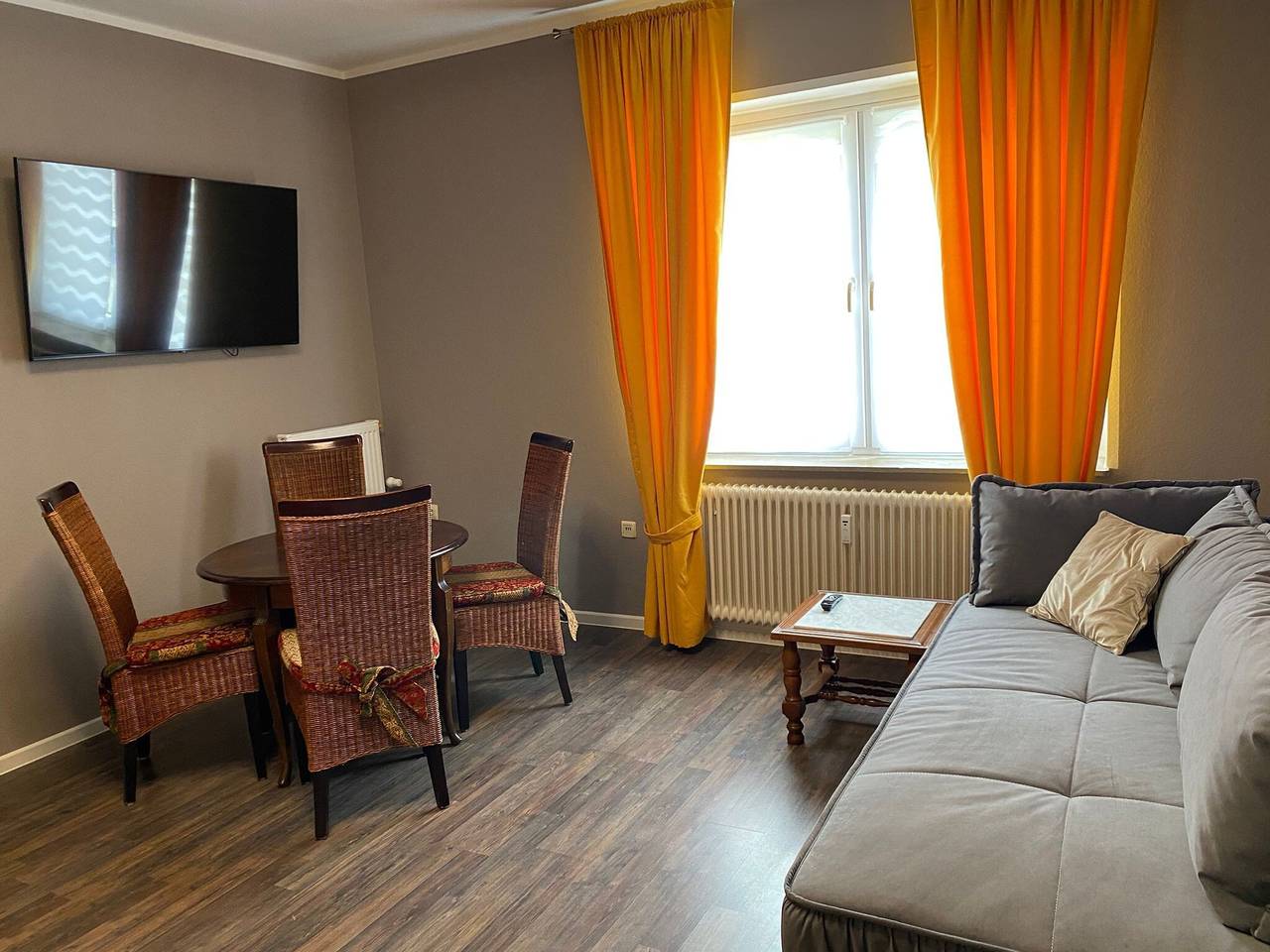 Ganze Wohnung, Ferienwohnung "Am Bahnhof" in Bersenbrück, Hasetal