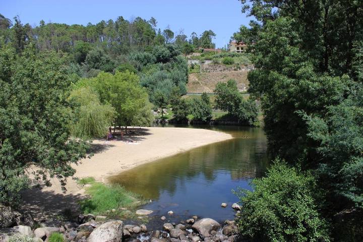 Hôtel pour 2 personnes, avec terrasse et jacuzzi dans Tondela - 2