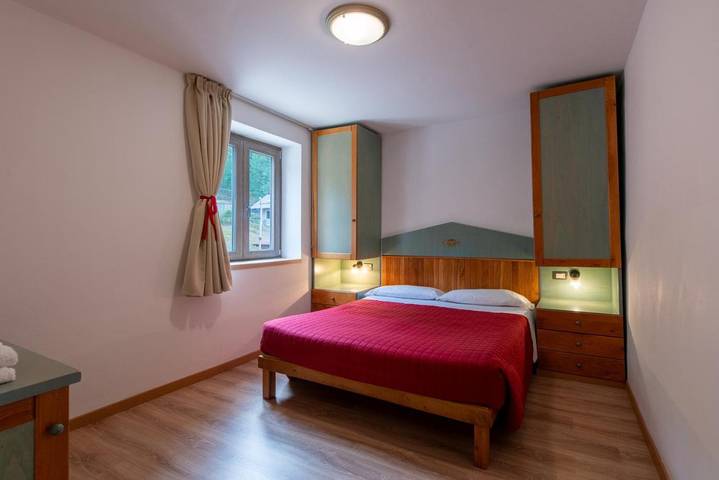 Location de vacances pour 4 personnes, avec jardin ainsi que sauna et jacuzzi à San Giovanni in Fiore - 3