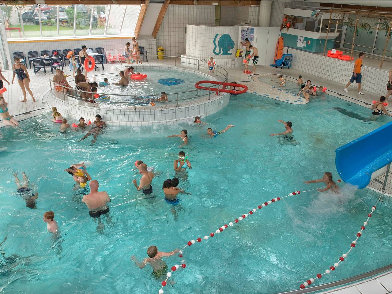 Bungalow bij Breda & Biesbosch Park in Oosterhout, Noord-Brabant