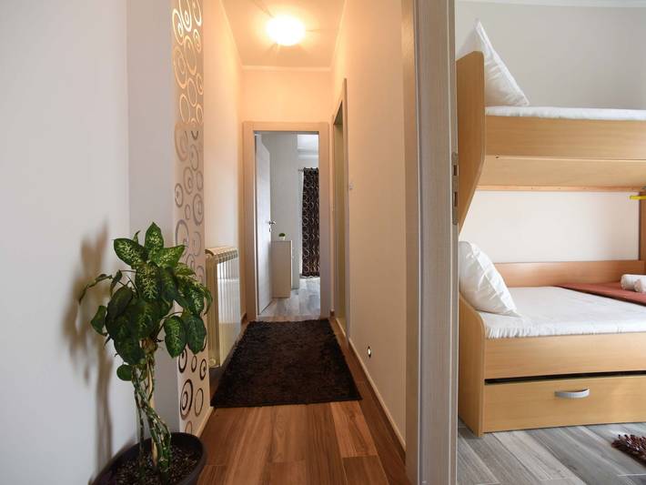 Gîte pour 4 personnes, avec balcon dans Tivat - 4