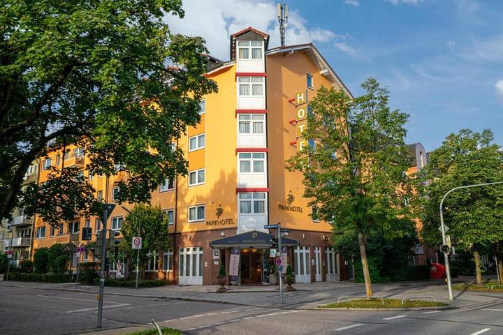 Apartmenthotel für 3 Personen, mit Terrasse und Garten sowie Sauna