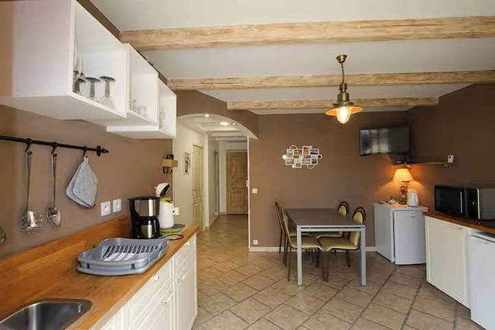 Gîte pour 6 personnes, avec jardin à Saint-Romain-en-Viennois - 2