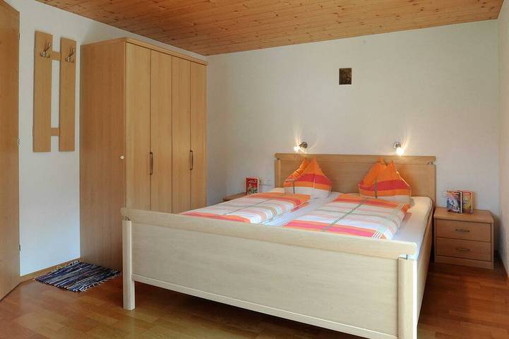 Gîte pour 6 personnes, avec jardin et piscine à Schoppernau - 2