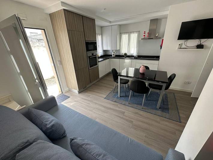 Apartamento de férias para 4 pessoas, com vista na Nazaré