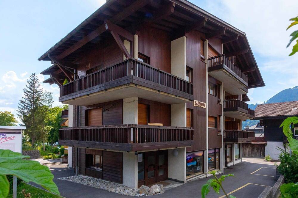 Entire apartment, Les Dryades 8 in Villars-sur-Ollon, Ollon (Villars-sur-Ollon)