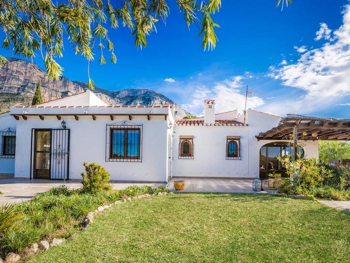 Chalet para 6 personas, con jardín y terraza en Marina Alta - 2