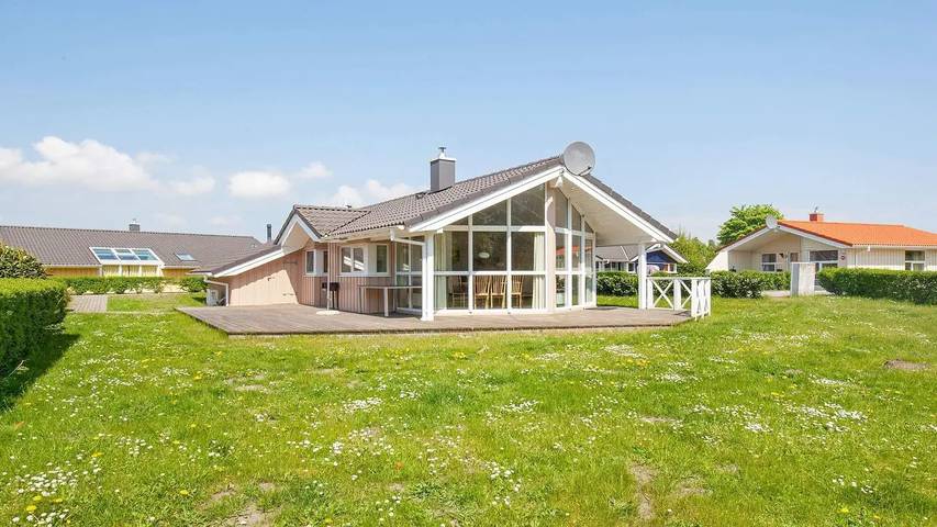 Ferienhaus für 7 Personen, mit Sauna und Garten sowie Whirlpool in Grömitz - 4