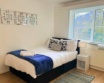 Holiday Rental for 6 People in Oadby and Wigston, Leicestershire, Photo 4