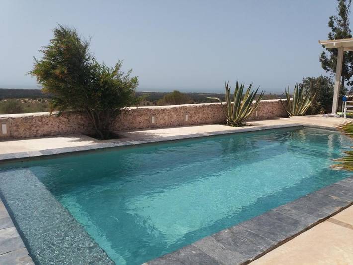 Maison d’hôte pour 2 personnes, avec piscine et jardin, animaux acceptés