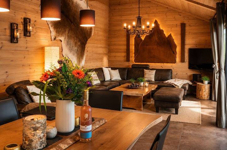 Chalet für 8 Personen, mit Balkon und Sauna sowie Ausblick in Hahnenklee