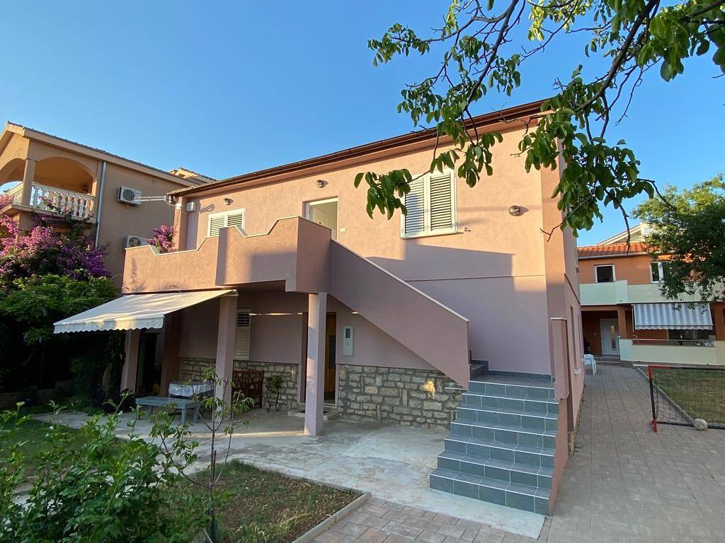 Apartamento entero, One bedroom apartment Brane.  in Biograd na Moru, Region de Zadar