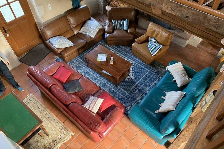 Gîte pour 21 personnes, avec jacuzzi ainsi que jardin et sauna à Usson-du-Poitou - 2